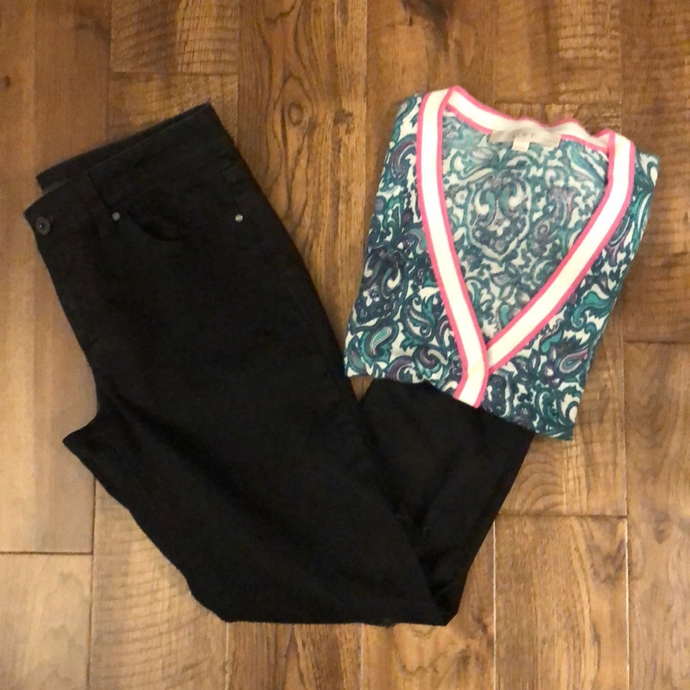 Black Destructed Skinny Jeans